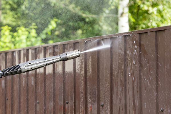 Cost of Vinyl Fence Cleaning in West Chester