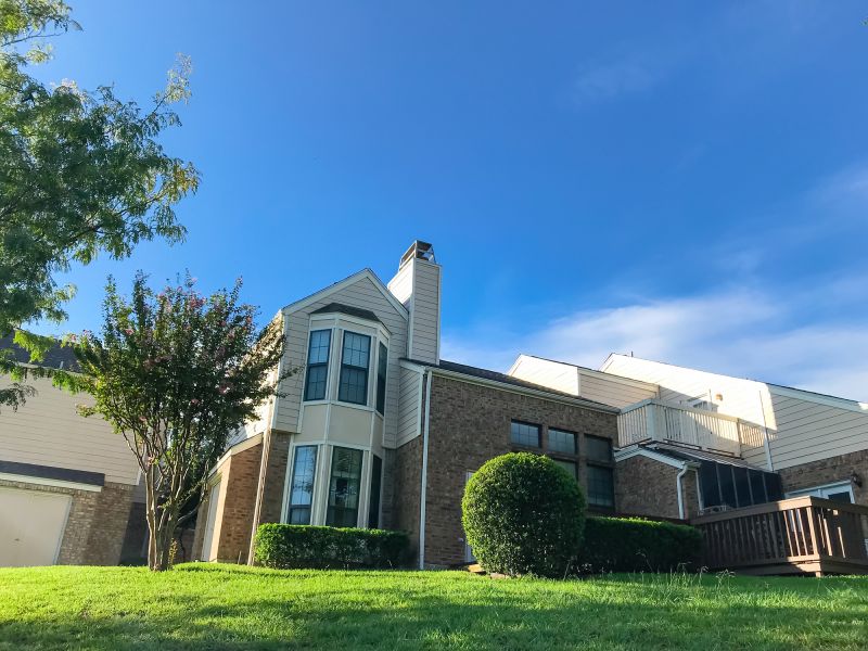 Townhouse Exterior Cleaning